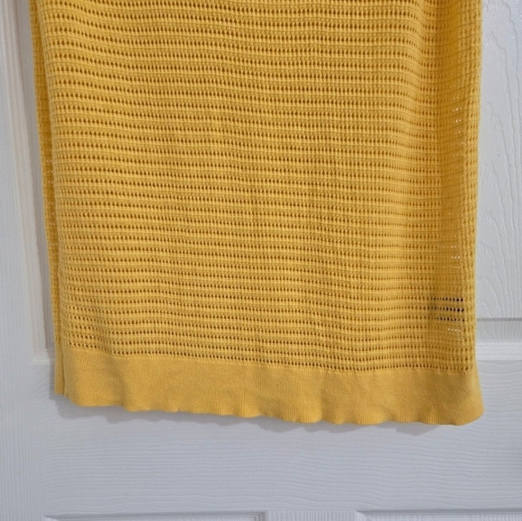 Torrid Open Stitch Shirt Women's Size 2X Yellow Short Sleeve Stretchy Crocheted - Picture 6 of 12